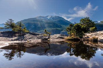 A pool of water on top of peak 3, Stawamus Chief